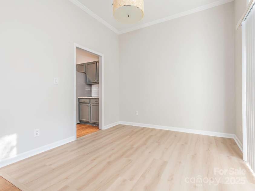 8718 Rittenhouse Circle, Charlotte, NC 28270.  MLS# CAR4246586, YatesRealty ID 7121. 