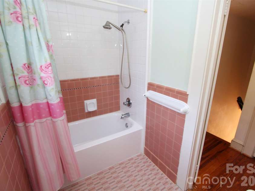 502 WADE Street, Wadesboro, NC 28170.  MLS# CAR4326528, YatesRealty ID 7125. 
