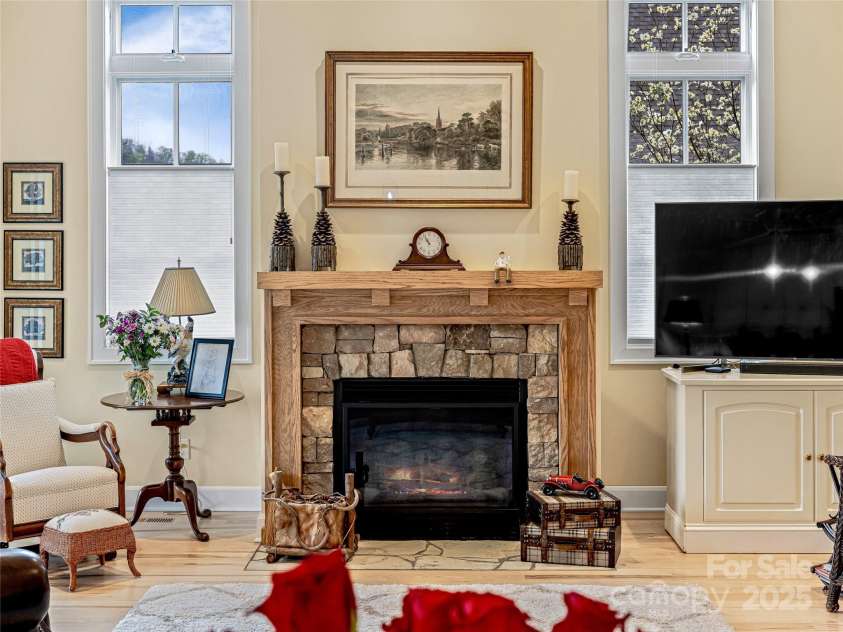 38 Chantilly Drive, Asheville, NC 28804.  MLS# CAR4245606, YatesRealty ID 7126. Custom wood mantle