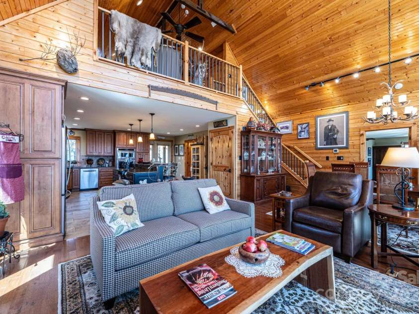 7054 Grandview Circle, Newland, NC 28657.  MLS# CAR4248984, YatesRealty ID 7127. 