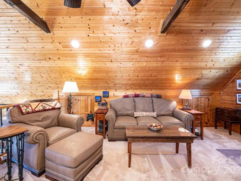 7054 Grandview Circle, Newland, NC 28657.  MLS# CAR4248984, YatesRealty ID 7127. 