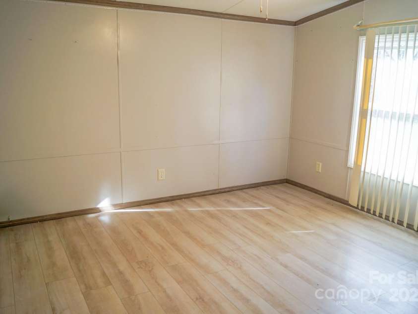 105 Lane Street, Morganton, NC 28655.  MLS# CAR4203390, YatesRealty ID 7128. Primary