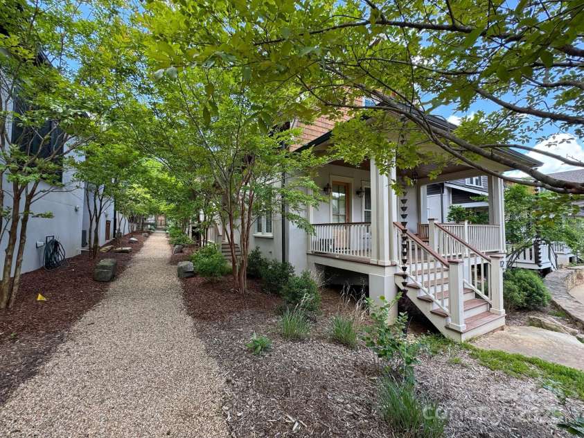 12 Fay Jones Lane, Black Mountain, NC 28711.  MLS# CAR4272405, YatesRealty ID 7128. 