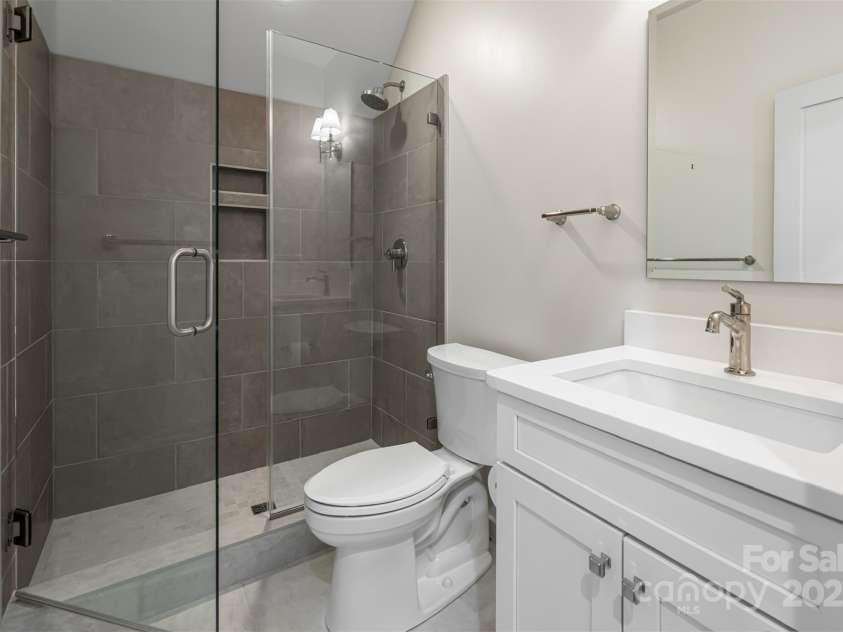 12 Fay Jones Lane, Black Mountain, NC 28711.  MLS# CAR4272405, YatesRealty ID 7128. 