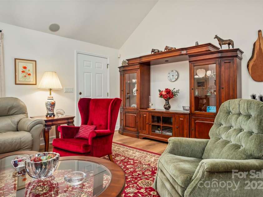 125 Richmond Court, Spindale, NC 28160.  MLS# CAR4227038, YatesRealty ID 7129. 