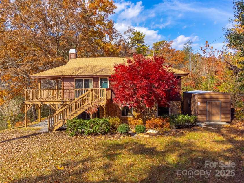 2311 Alarka Road, Bryson City, NC 28713.  MLS# CAR4316928, YatesRealty ID 713. 