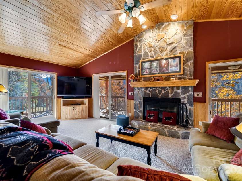 2311 Alarka Road, Bryson City, NC 28713.  MLS# CAR4316928, YatesRealty ID 713. 