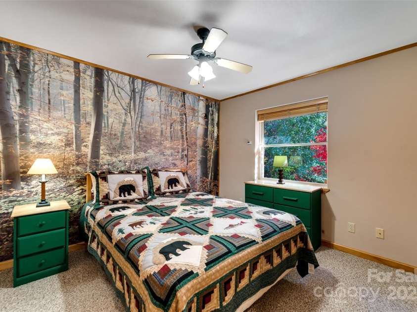 2311 Alarka Road, Bryson City, NC 28713.  MLS# CAR4316928, YatesRealty ID 713. 