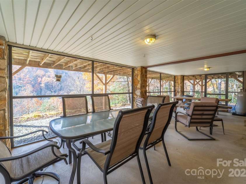 2311 Alarka Road, Bryson City, NC 28713.  MLS# CAR4316928, YatesRealty ID 713. 