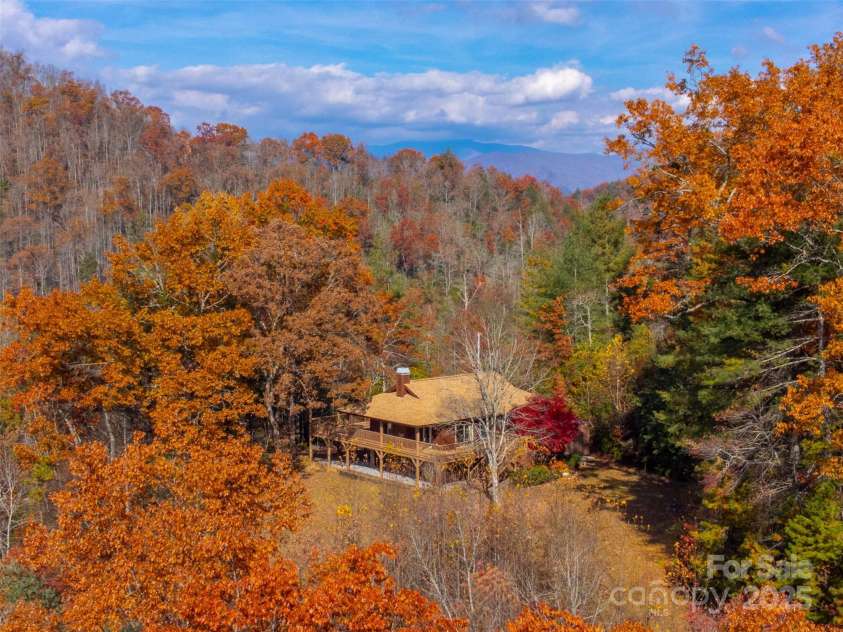 2311 Alarka Road, Bryson City, NC 28713.  MLS# CAR4316928, YatesRealty ID 713. 