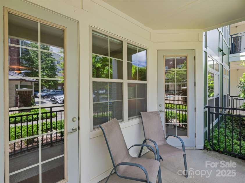 5 Farleigh Street, Asheville, NC 28803.  MLS# CAR4247523, YatesRealty ID 713. 