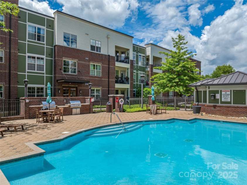 5 Farleigh Street, Asheville, NC 28803.  MLS# CAR4247523, YatesRealty ID 713. 