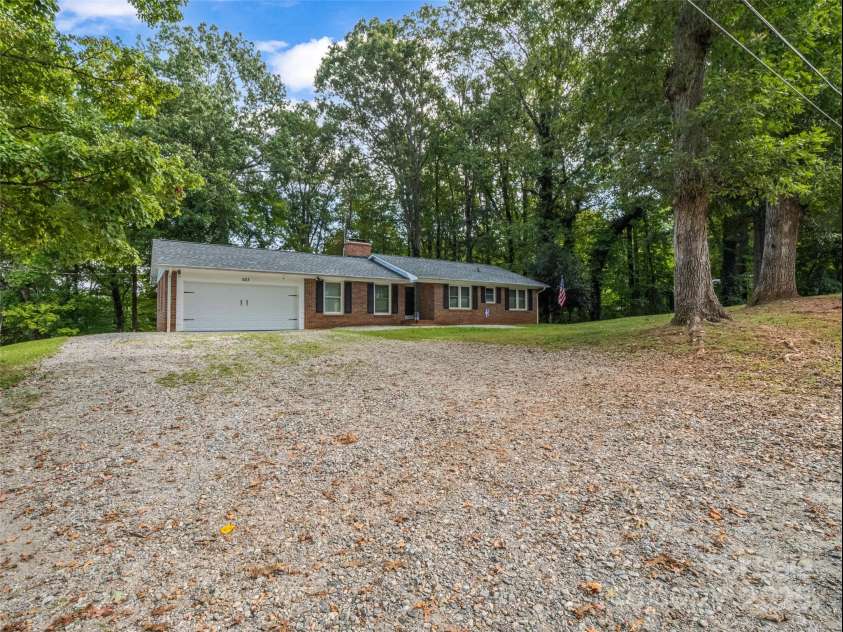 263 Blanton Street, Columbus, NC 28722.  MLS# CAR4190973, YatesRealty ID 7130. 