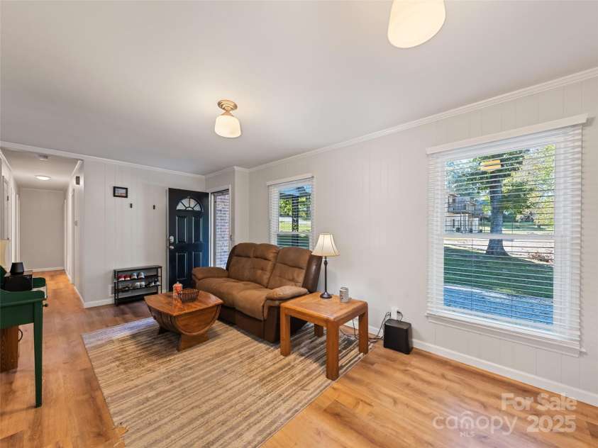 263 Blanton Street, Columbus, NC 28722.  MLS# CAR4190973, YatesRealty ID 7130. 