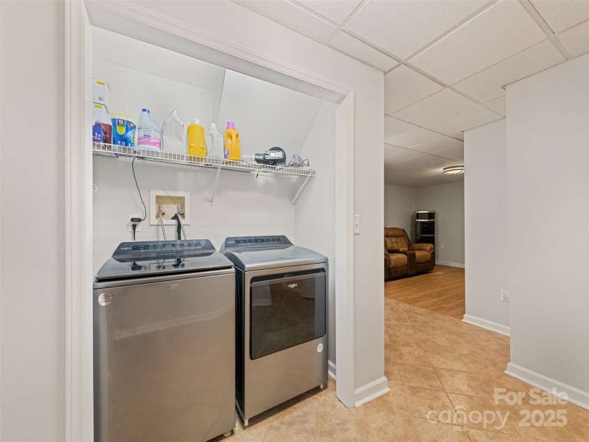 263 Blanton Street, Columbus, NC 28722.  MLS# CAR4190973, YatesRealty ID 7130. 