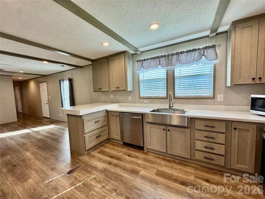 4850 Gideon Drive, Lincolnton, NC 28092.  MLS# CAR4286020, YatesRealty ID 7131. 