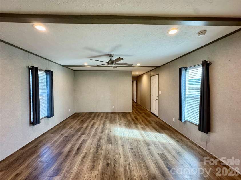 4850 Gideon Drive, Lincolnton, NC 28092.  MLS# CAR4286020, YatesRealty ID 7131. 