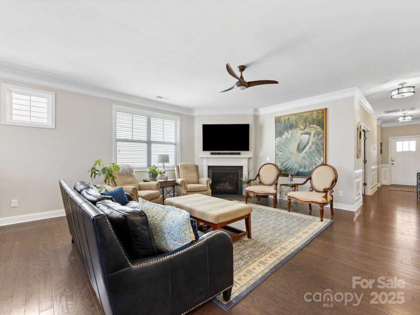 121 Hanks Bluff Drive, Mooresville, NC 28117.  MLS# CAR4238800, YatesRealty ID 7132. 
