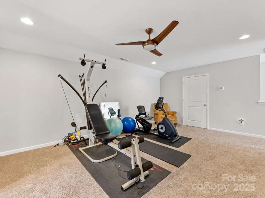 121 Hanks Bluff Drive, Mooresville, NC 28117.  MLS# CAR4238800, YatesRealty ID 7132. 