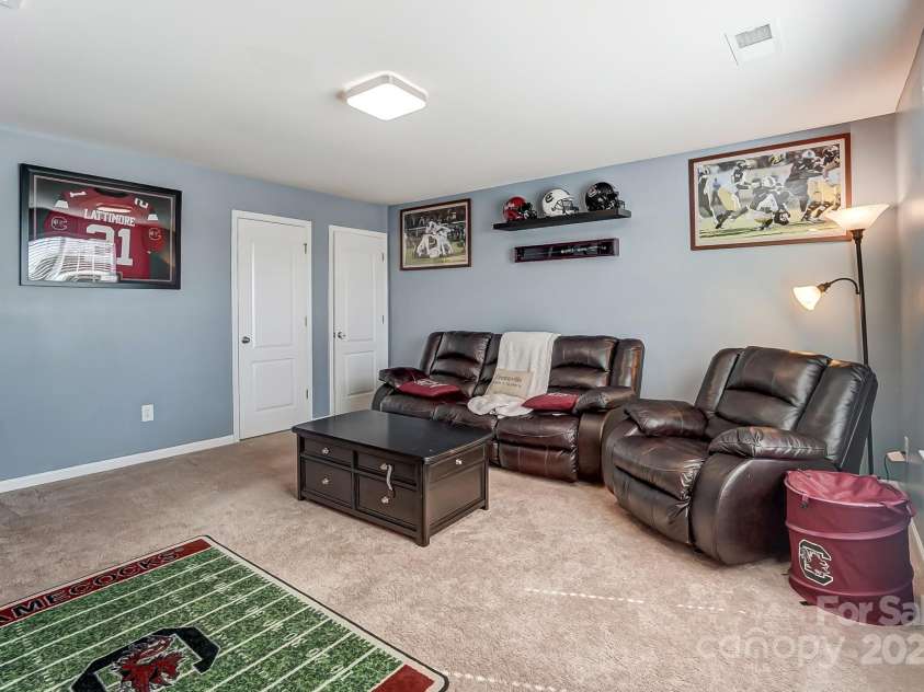 10321 Solar Way, Charlotte, NC 28278.  MLS# CAR4234533, YatesRealty ID 7133. 3rd floor loft/bonus room