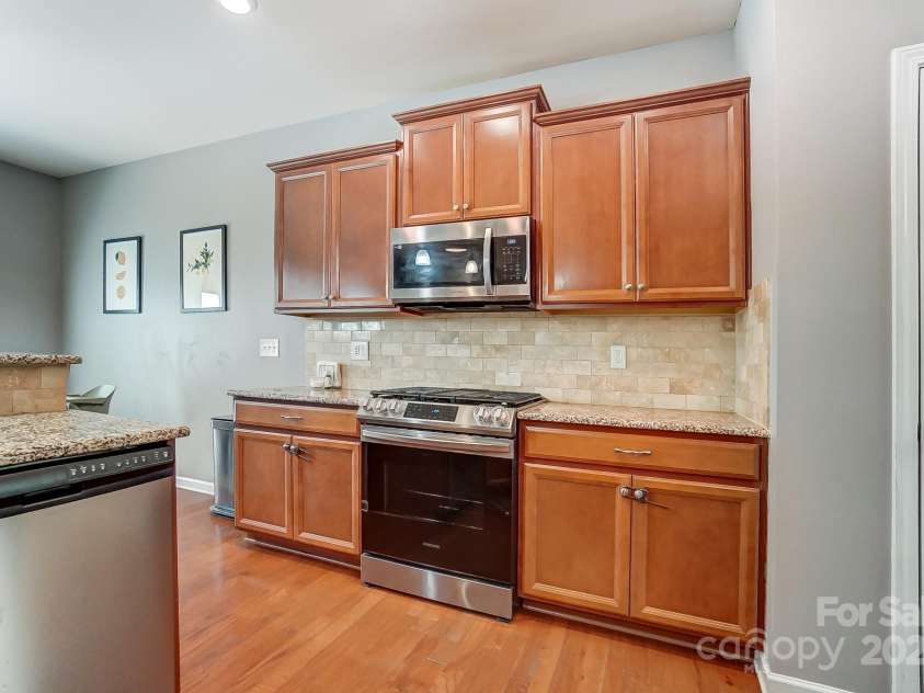 10321 Solar Way, Charlotte, NC 28278.  MLS# CAR4234533, YatesRealty ID 7133. 