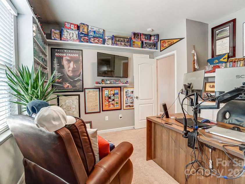 10321 Solar Way, Charlotte, NC 28278.  MLS# CAR4234533, YatesRealty ID 7133. 
