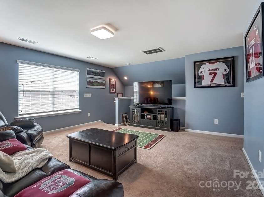 10321 Solar Way, Charlotte, NC 28278.  MLS# CAR4234533, YatesRealty ID 7133. 