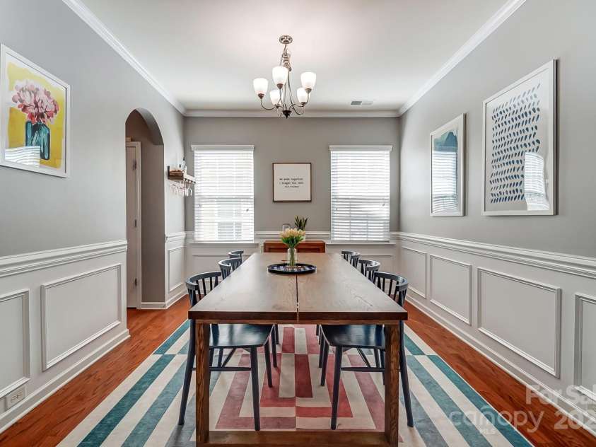 10321 Solar Way, Charlotte, NC 28278.  MLS# CAR4234533, YatesRealty ID 7133. Formal dining room next to the kitchen