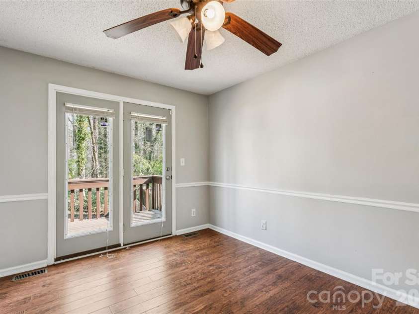 154 Lilly Avenue, Salisbury, NC 28144.  MLS# CAR4362819, YatesRealty ID 7135. Dinning room