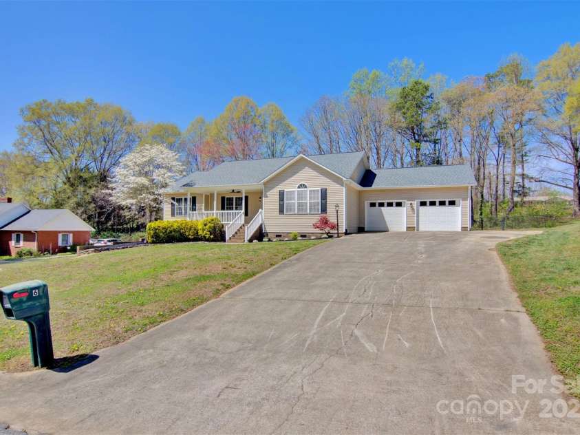 6 Valley Street, Granite Falls, NC 28630.  MLS# CAR4242516, YatesRealty ID 7135. 