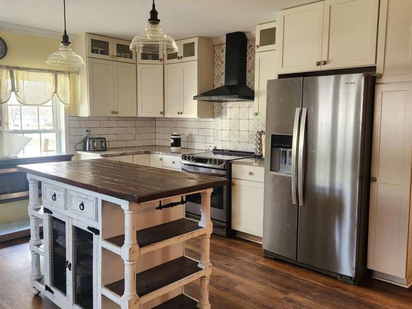 730 Jackson Road, Salisbury, NC 28146.  MLS# CAR4228640, YatesRealty ID 7136. 