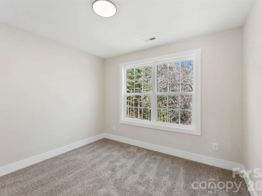 205 Putnam Street, Shelby, NC 28152.  MLS# CAR4346373, YatesRealty ID 7137. 
