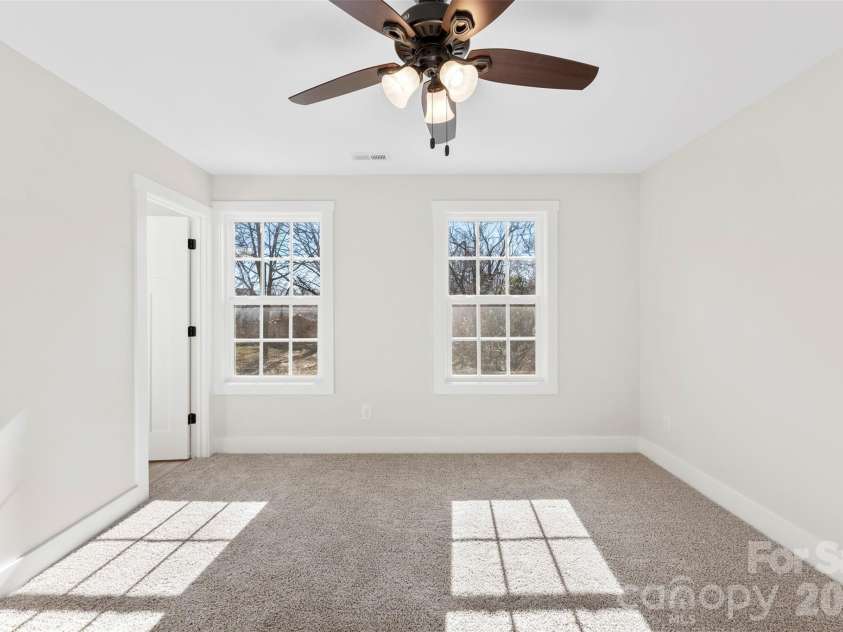 207 Putnam Street, Shelby, NC 28152.  MLS# CAR4343872, YatesRealty ID 7138. 