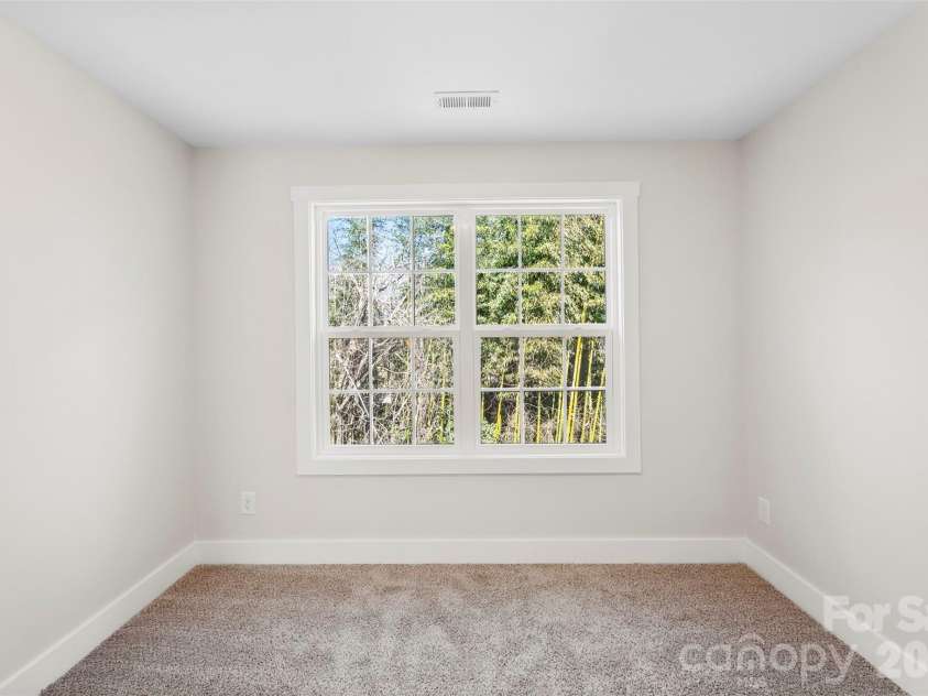 207 Putnam Street, Shelby, NC 28152.  MLS# CAR4343872, YatesRealty ID 7138. 