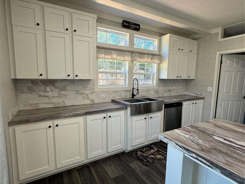 3960 Travellers Road, Kershaw, SC 29067.  MLS# CAR4202581, YatesRealty ID 714. 