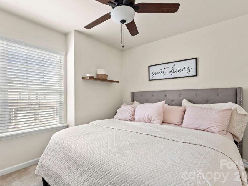 12221 Whiteside Drive, Charlotte, NC 28278.  MLS# CAR4360078, YatesRealty ID 7140. 
