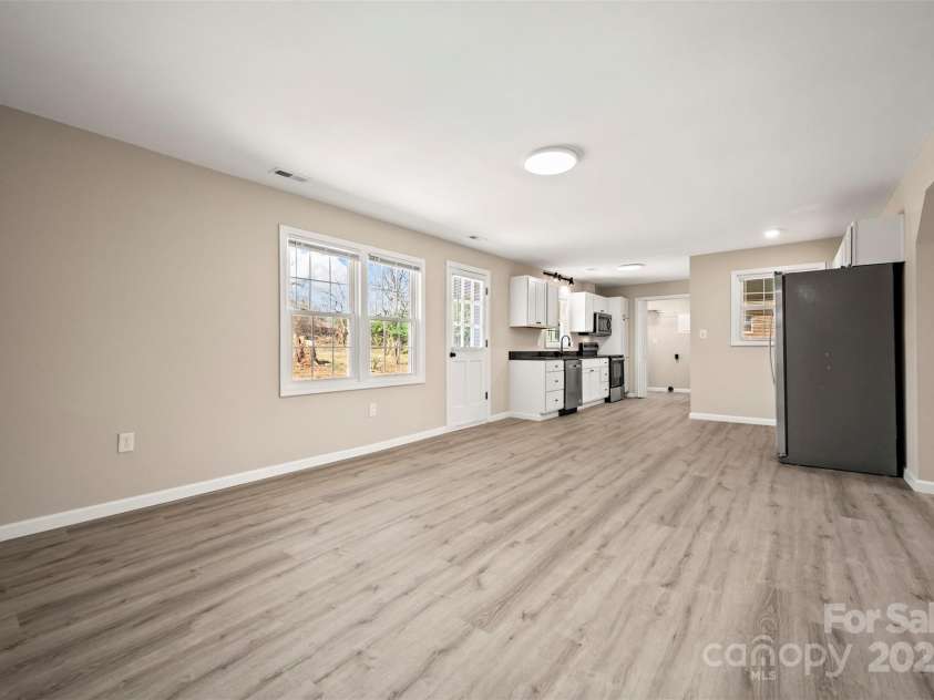 166 Crawley Drive, Forest City, NC 28043.  MLS# CAR4225839, YatesRealty ID 7140. 