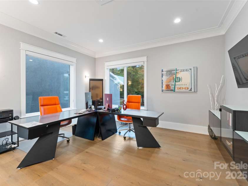 15700 Youngblood Road, Charlotte, NC 28278.  MLS# CAR4317068, YatesRealty ID 7141. 