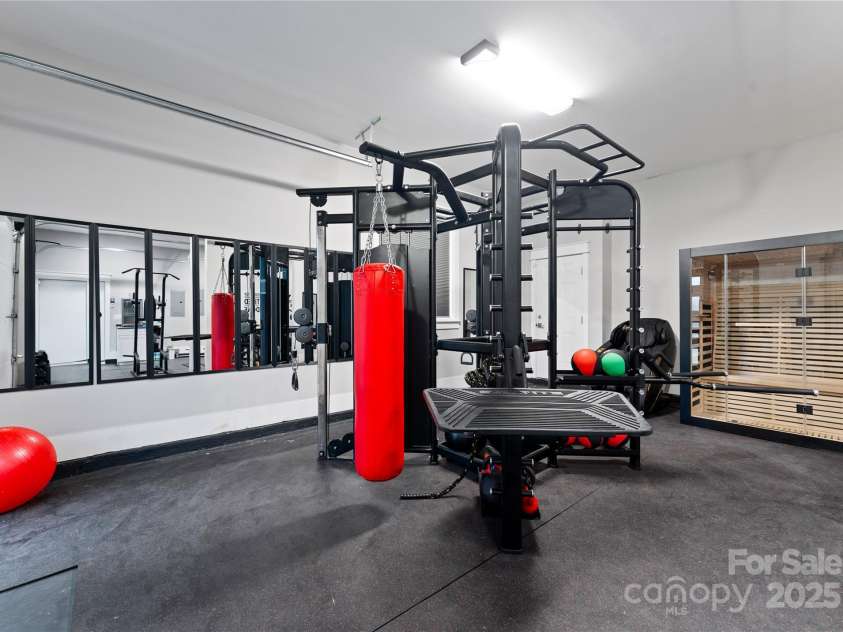 15700 Youngblood Road, Charlotte, NC 28278.  MLS# CAR4317068, YatesRealty ID 7141. 