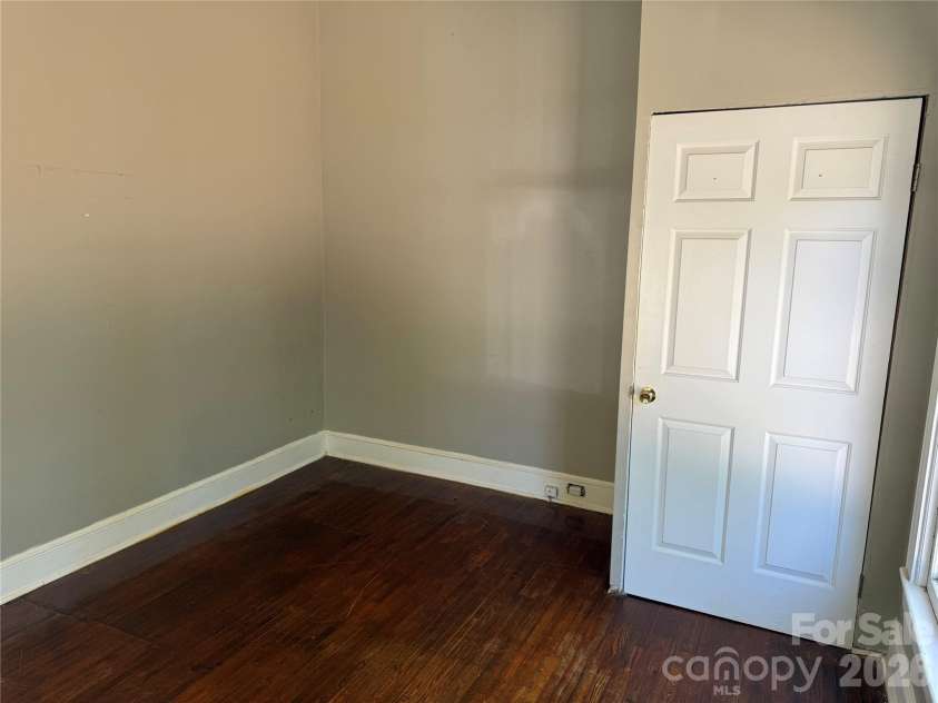 262 Elm Avenue, Concord, NC 28025.  MLS# CAR4349553, YatesRealty ID 7142. 