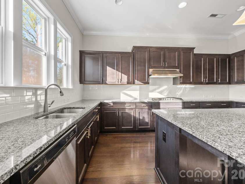 1221 Violet Court, Fort Mill, SC 29708.  MLS# CAR4361375, YatesRealty ID 7143. 