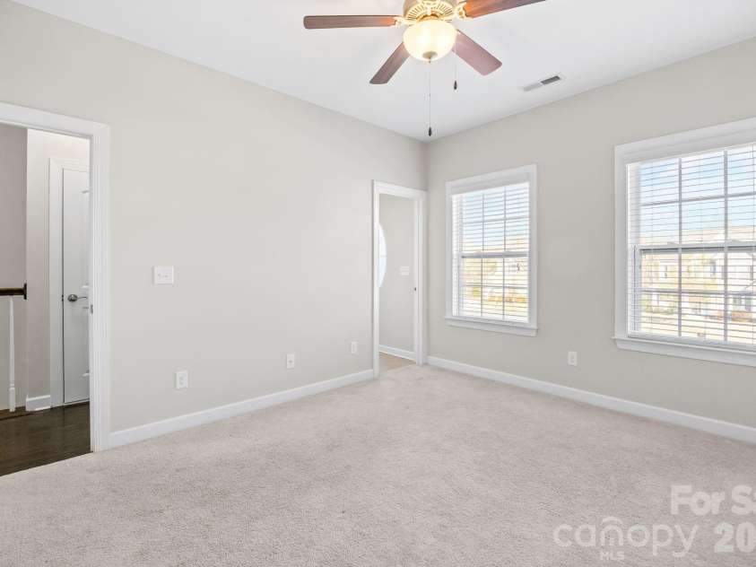 1221 Violet Court, Fort Mill, SC 29708.  MLS# CAR4361375, YatesRealty ID 7143. 