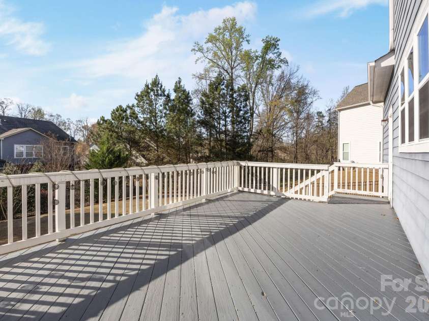 1221 Violet Court, Fort Mill, SC 29708.  MLS# CAR4361375, YatesRealty ID 7143. 
