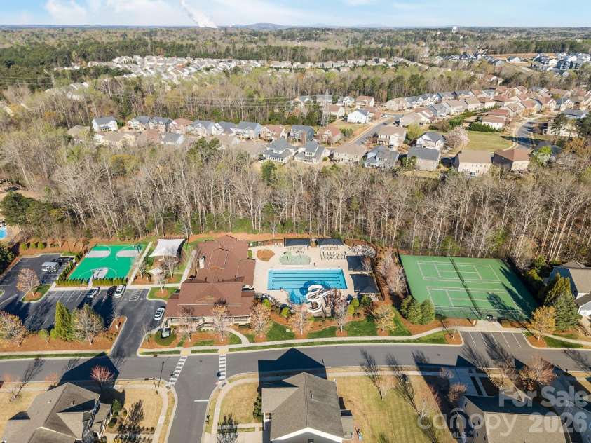 1221 Violet Court, Fort Mill, SC 29708.  MLS# CAR4361375, YatesRealty ID 7143. 