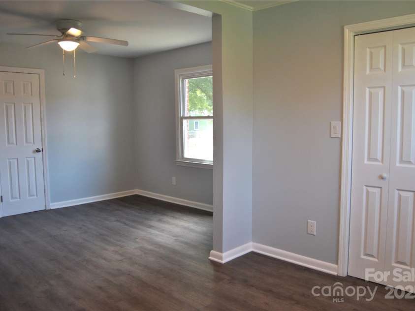 500 Doffin Lane, Gastonia, NC 28052.  MLS# CAR4179862, YatesRealty ID 7143. Primary Bedroom w/2 closets