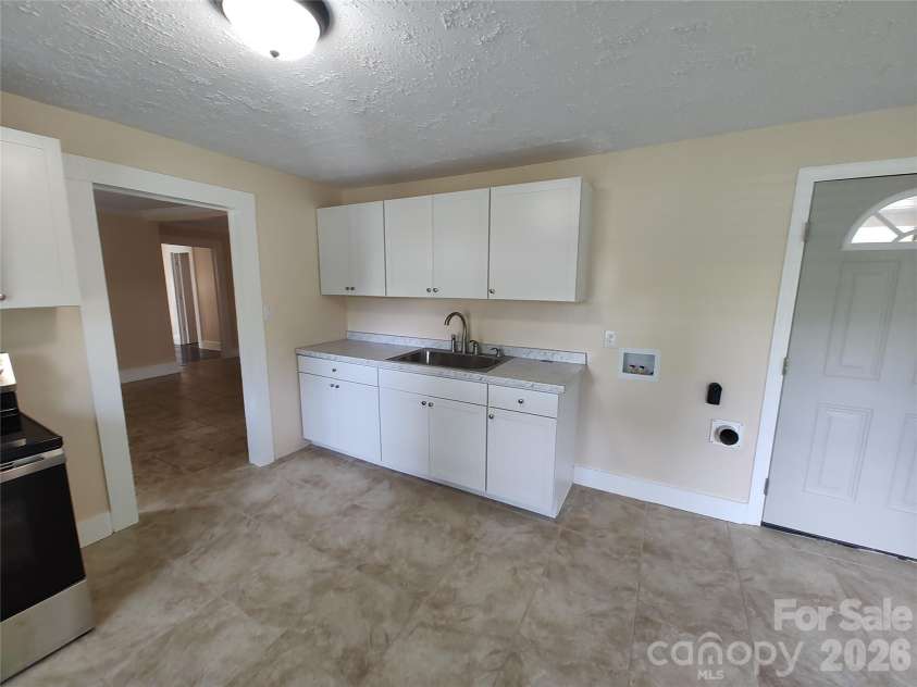 175 Leonard Road, Salisbury, NC 28146.  MLS# CAR4358204, YatesRealty ID 7146. 