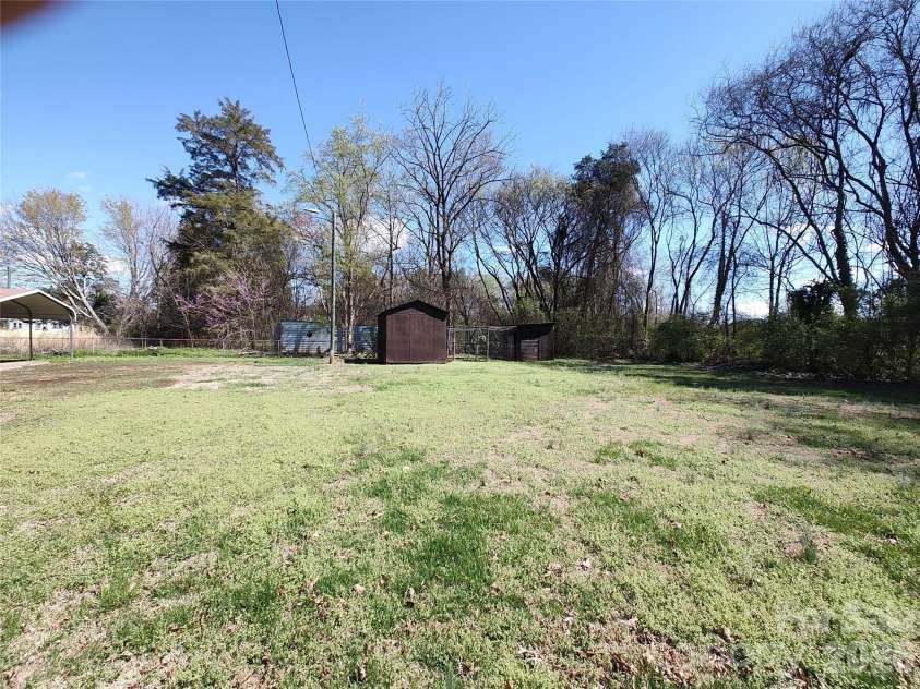 175 Leonard Road, Salisbury, NC 28146.  MLS# CAR4358204, YatesRealty ID 7146. Yard