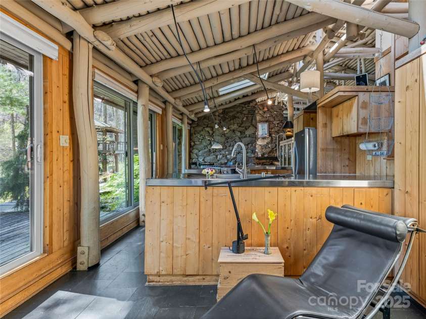 633 Upper Herron Cove Road, Asheville, NC 28804.  MLS# CAR4248389, YatesRealty ID 7146. 