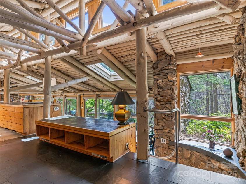 633 Upper Herron Cove Road, Asheville, NC 28804.  MLS# CAR4248389, YatesRealty ID 7146. 