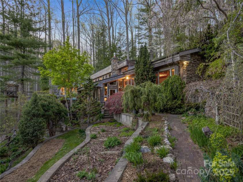633 Upper Herron Cove Road, Asheville, NC 28804.  MLS# CAR4248389, YatesRealty ID 7146. Beautiful organic gardens and magical Japanese Maples and unique conifer